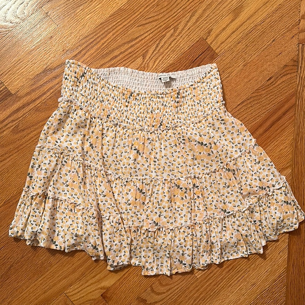 American Eagle Floral Skirt